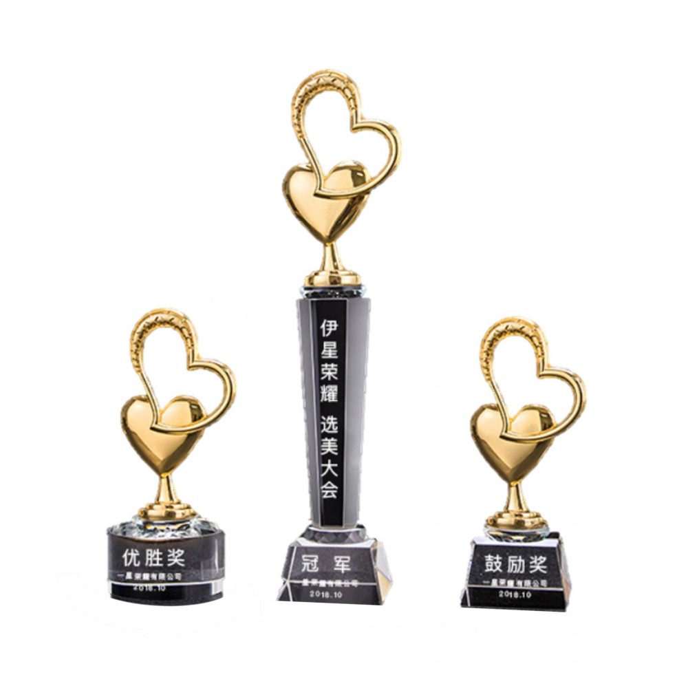 Promotional Creative Heart Shape Award Gold-Plated Crystal Trophy