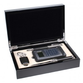 Executive 4-Piece Carbon Fiber Set in Black Lacquer Box Custom Etched  Executive 4-Piece Carbon Fiber Set in Black Lacquer Box Custom Etched
