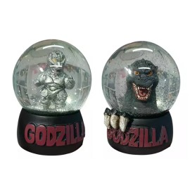 Promotional Custom Resin Figurine Snow Globe  Promotional Custom Resin Figurine Snow Globe