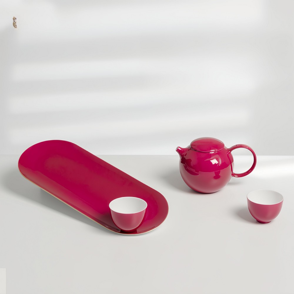 Carmine tea set 4 pieces with Logo