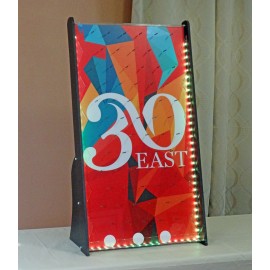 Ricochet Plinko Style Game with Logo