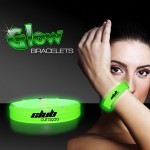 9" Deluxe Single Color Triple Wide Green Glow Bracelet with Logo