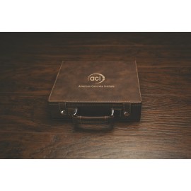 Doyle Poker Set with Logo  Doyle Poker Set with Logo