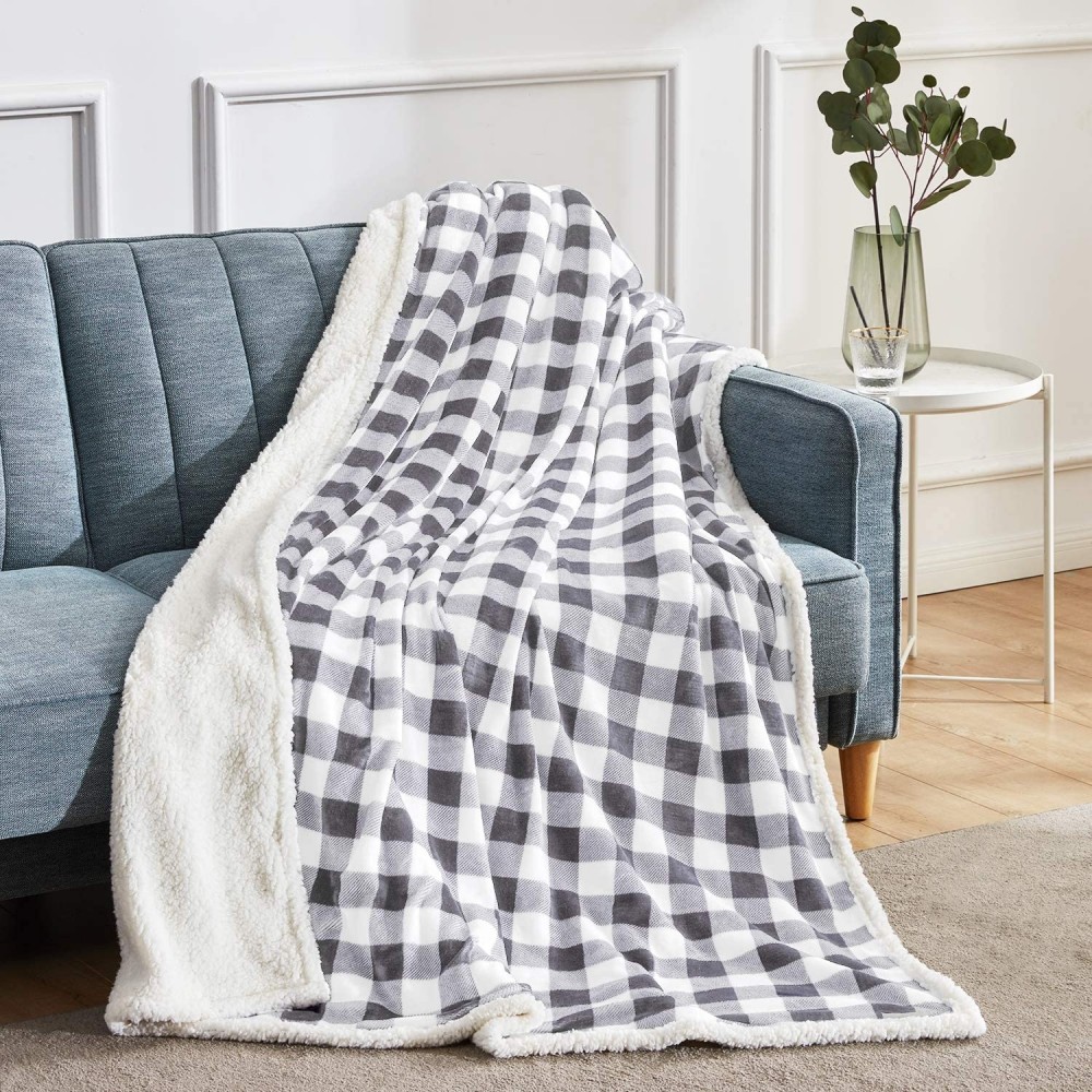 Super Soft Warm Buffalo Plaid Plush Gig Blankets with Logo