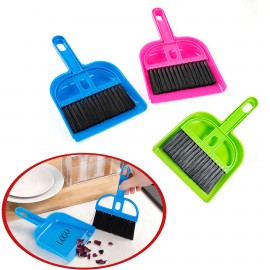 Brush Up Cleaning Kit Logo Branded