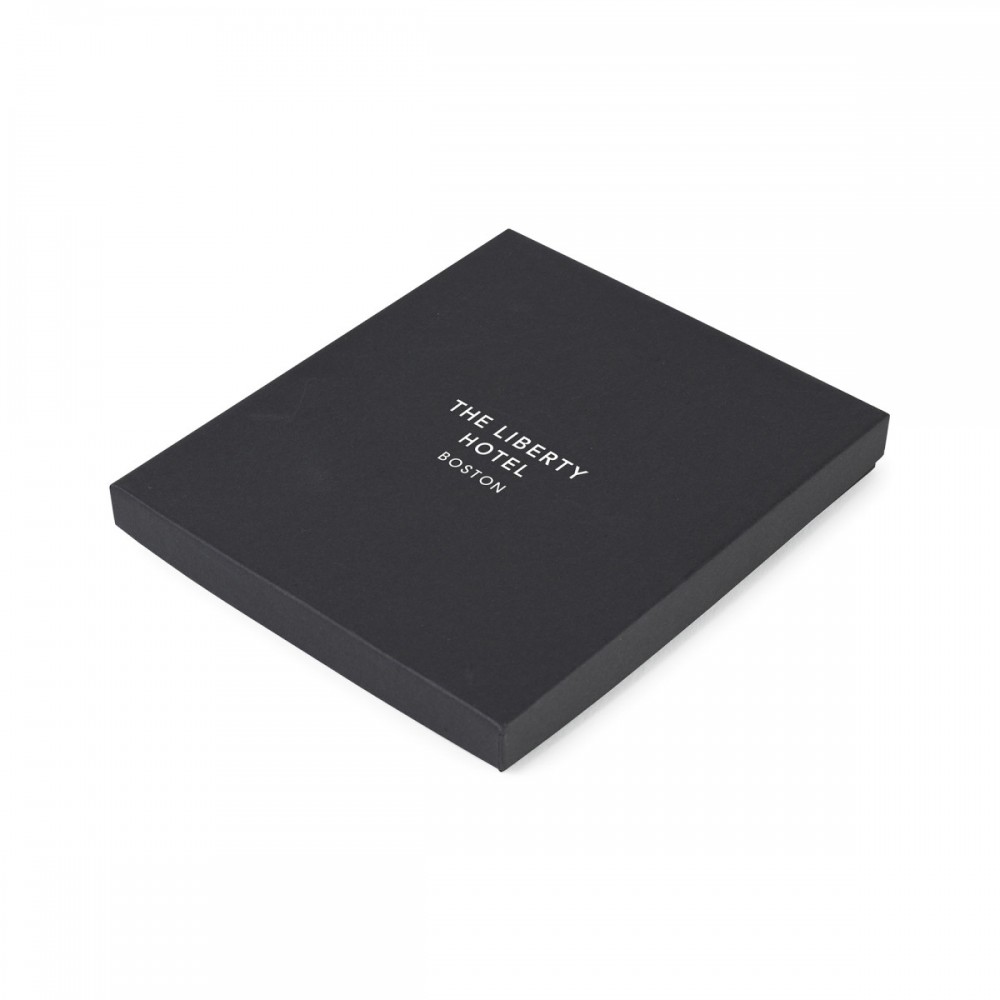 Personalized Moleskine Medium Notebook and Pen Gift box - Black Personalized Moleskine Medium Notebook and Pen Gift box - Black