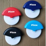 Promotional Plastic Pizza Cutter With Round Rolling Blade