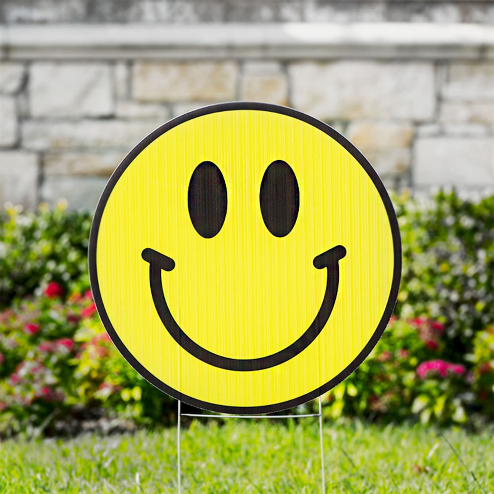 Personalized Circle Yard Signs Personalized Circle Yard Signs