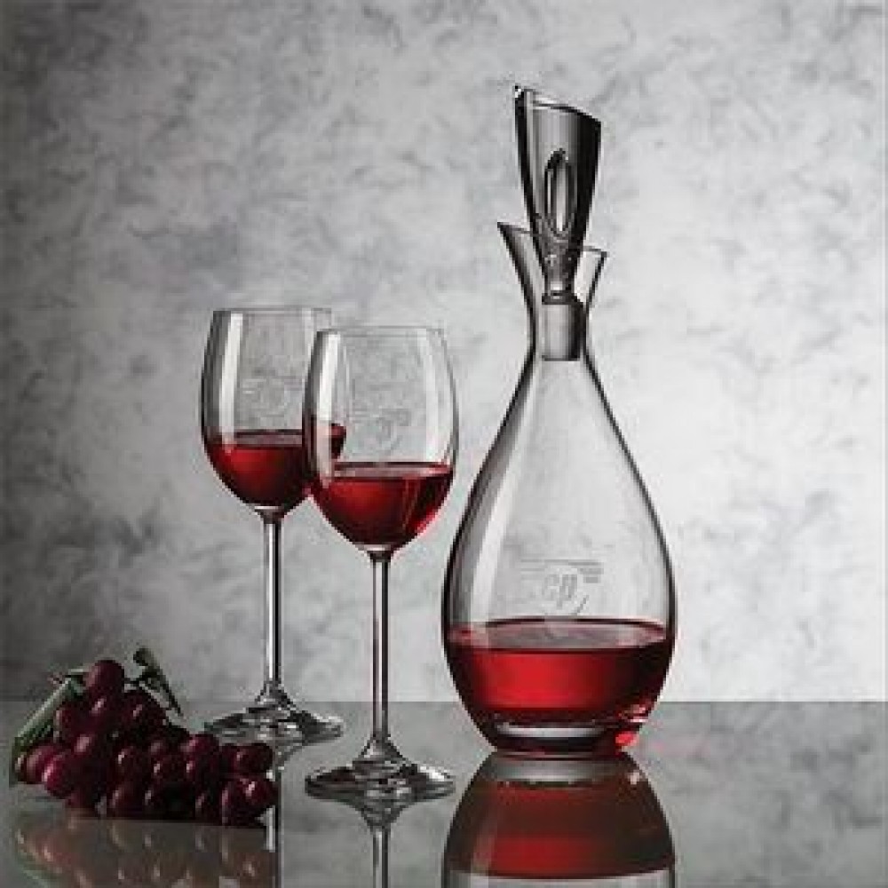 Juliette Decanter & 2 Wine Glasses Custom Engraved Juliette Decanter & 2 Wine Glasses Custom Engraved