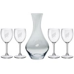 Personalized Vino Grande Carafe (40 oz.) with Set of Four (8.5 oz) Park Avenue Wine Glasses (5 Piece Set)