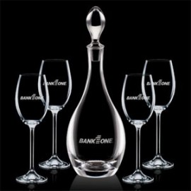 Custom Malvern Decanter & 4 Woodbridge Wine