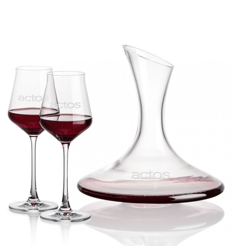 Madagascar Carafe & Bretton Wine with Logo Madagascar Carafe & Bretton Wine with Logo