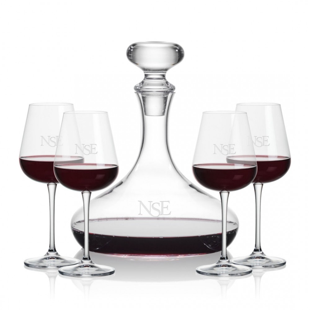 Customized Stratford Decanter & 4 Breckland Wine