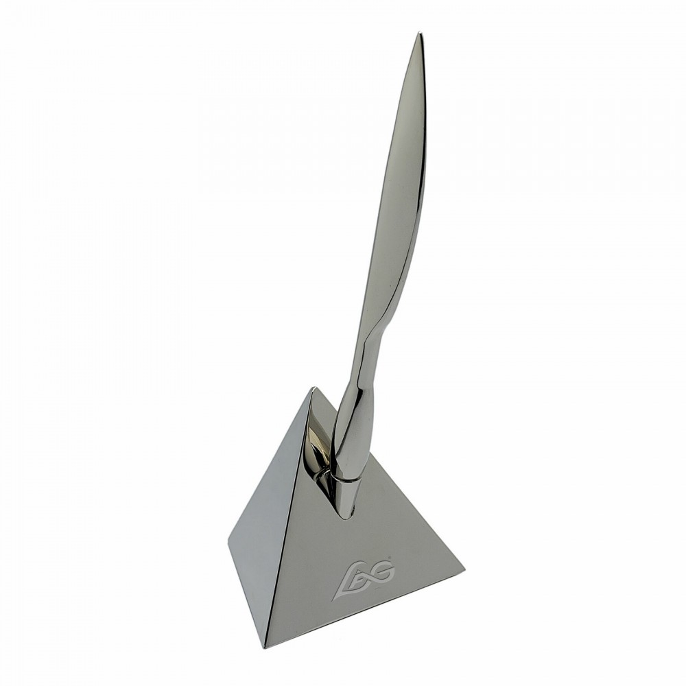 Logo Branded Metal Ball Point Pen on Pyramid Pen Stand Logo Branded Metal Ball Point Pen on Pyramid Pen Stand