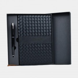 TiTUS Sahara Duo  PU Leather A5 Notebook & Chrome Trim Ballpoint Pen Gift Set Custom Engraved  TiTUS Sahara Duo  PU Leather A5 Notebook & Chrome Trim Ballpoint Pen Gift Set Custom Engraved