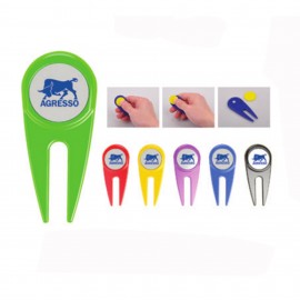 Divot Repair Tool and Ball Marker with Logo